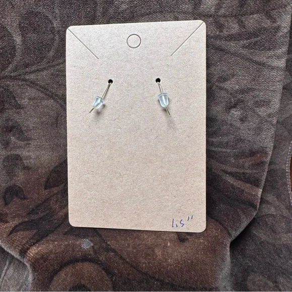 Black skull earrings handmade gold tone color - Picture 3 of 6